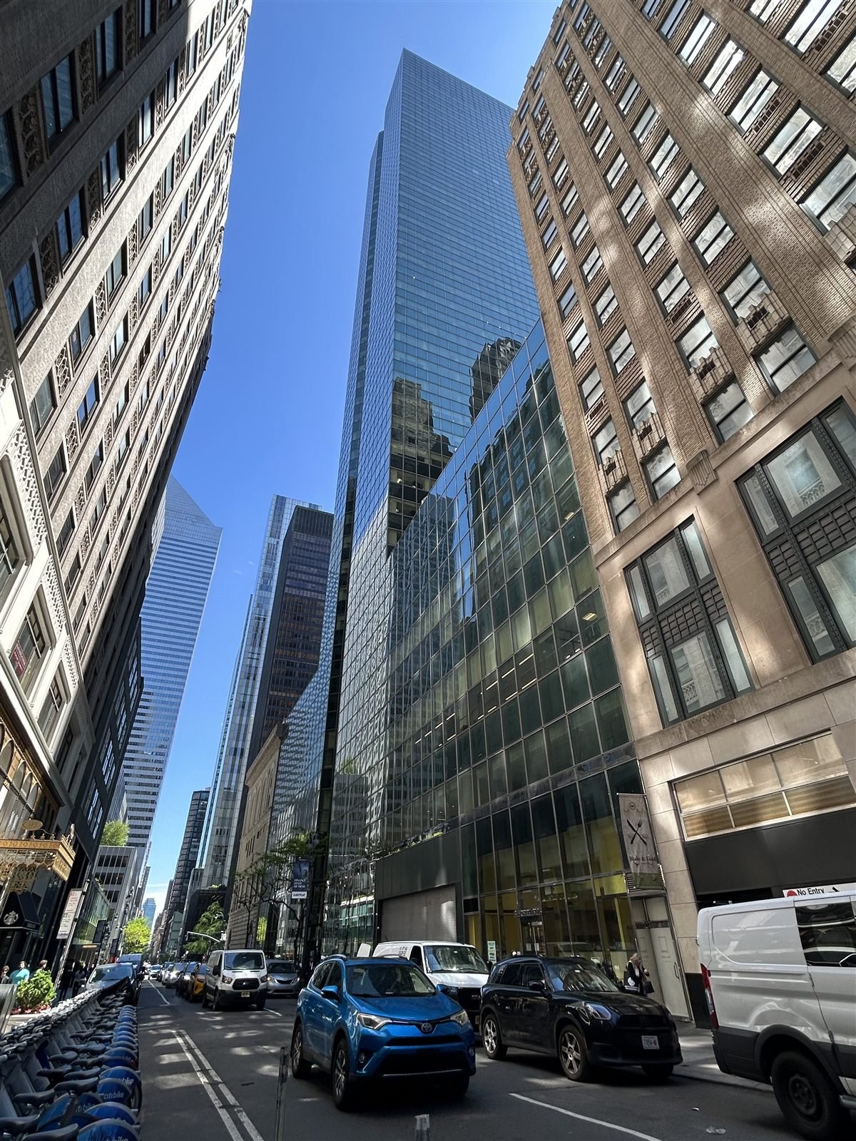 Park Avenue Plaza, New York City, United States