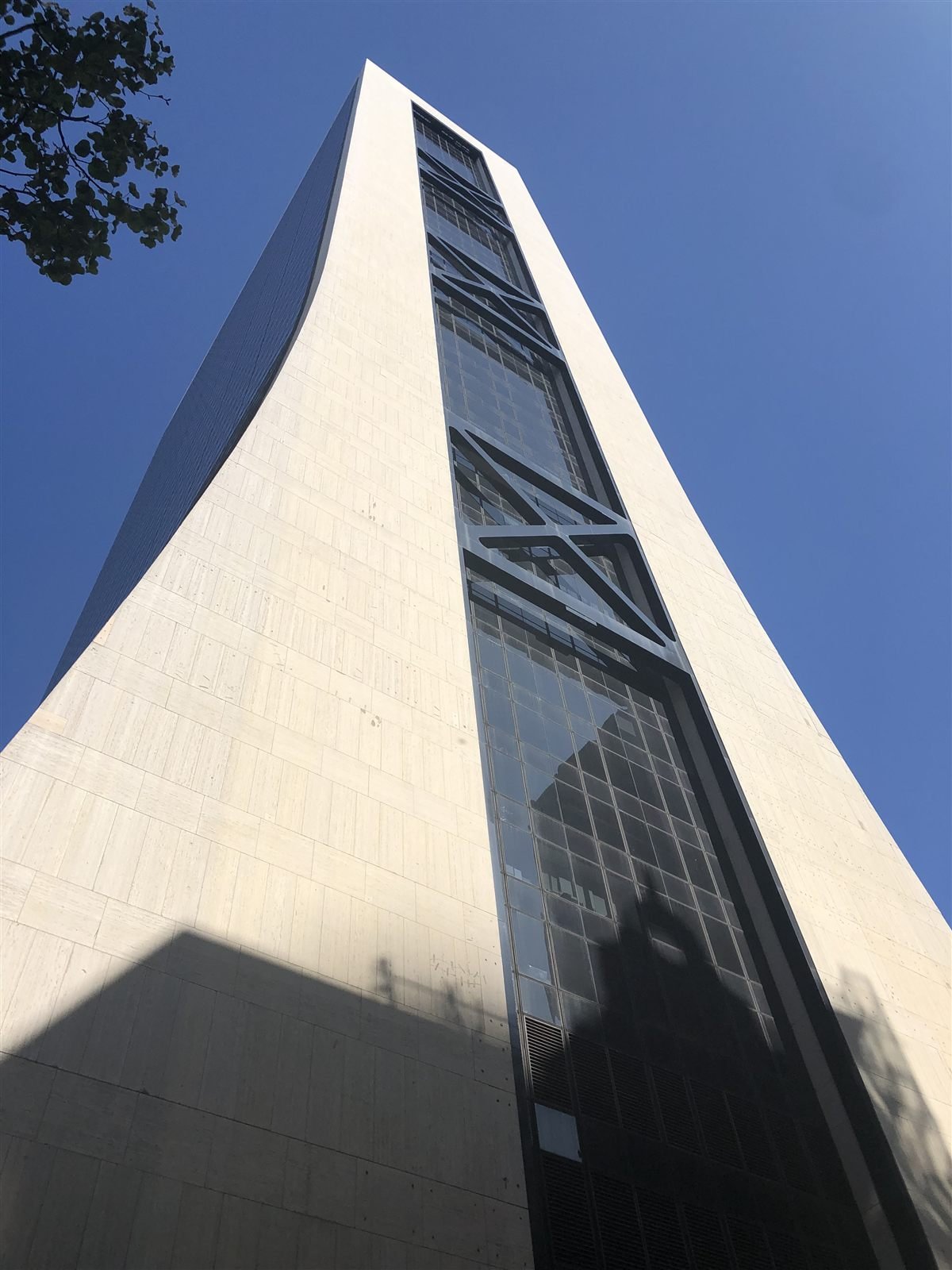 Solow Building, New York City, United States